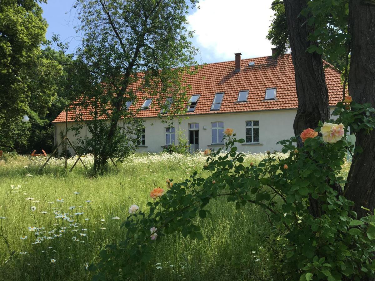Pasterhof Eichhorst Hotel Friedland  Exterior photo